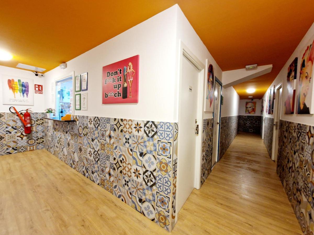 Arc House Barcelona Hostel Buitenkant foto