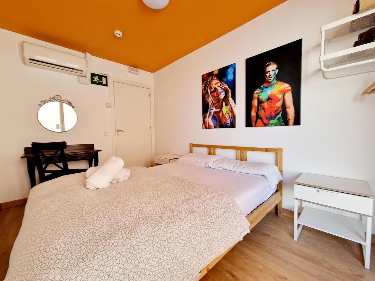 Arc House Barcelona Hostel Buitenkant foto